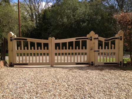 Ascot Fencing & Gates source image 9